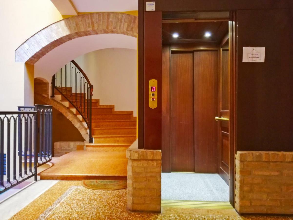 Yawhome Bed & Breakfast Bologna